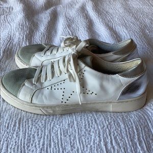 Steve Madden sneakers